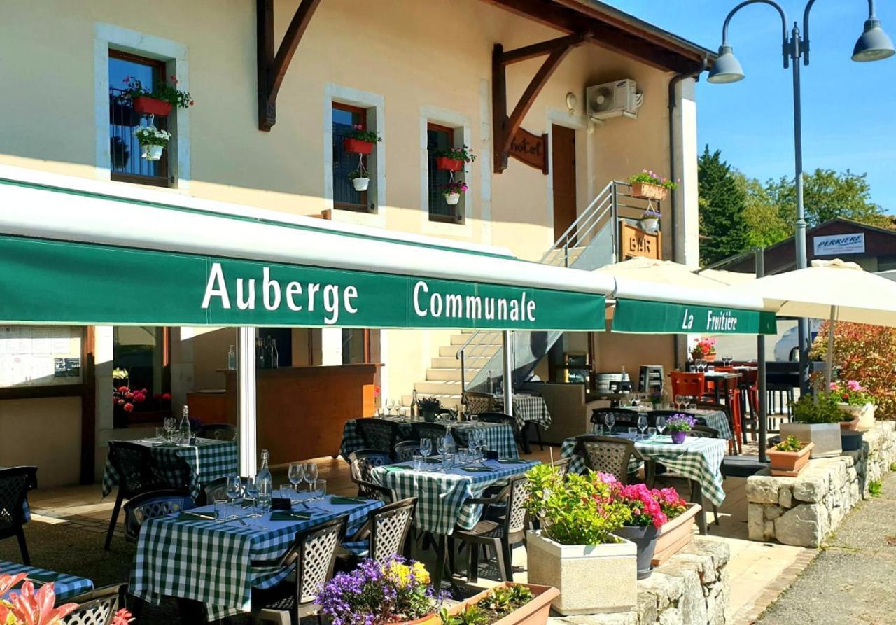 Auberge Communale De La Fruitiere Peron Luaran gambar